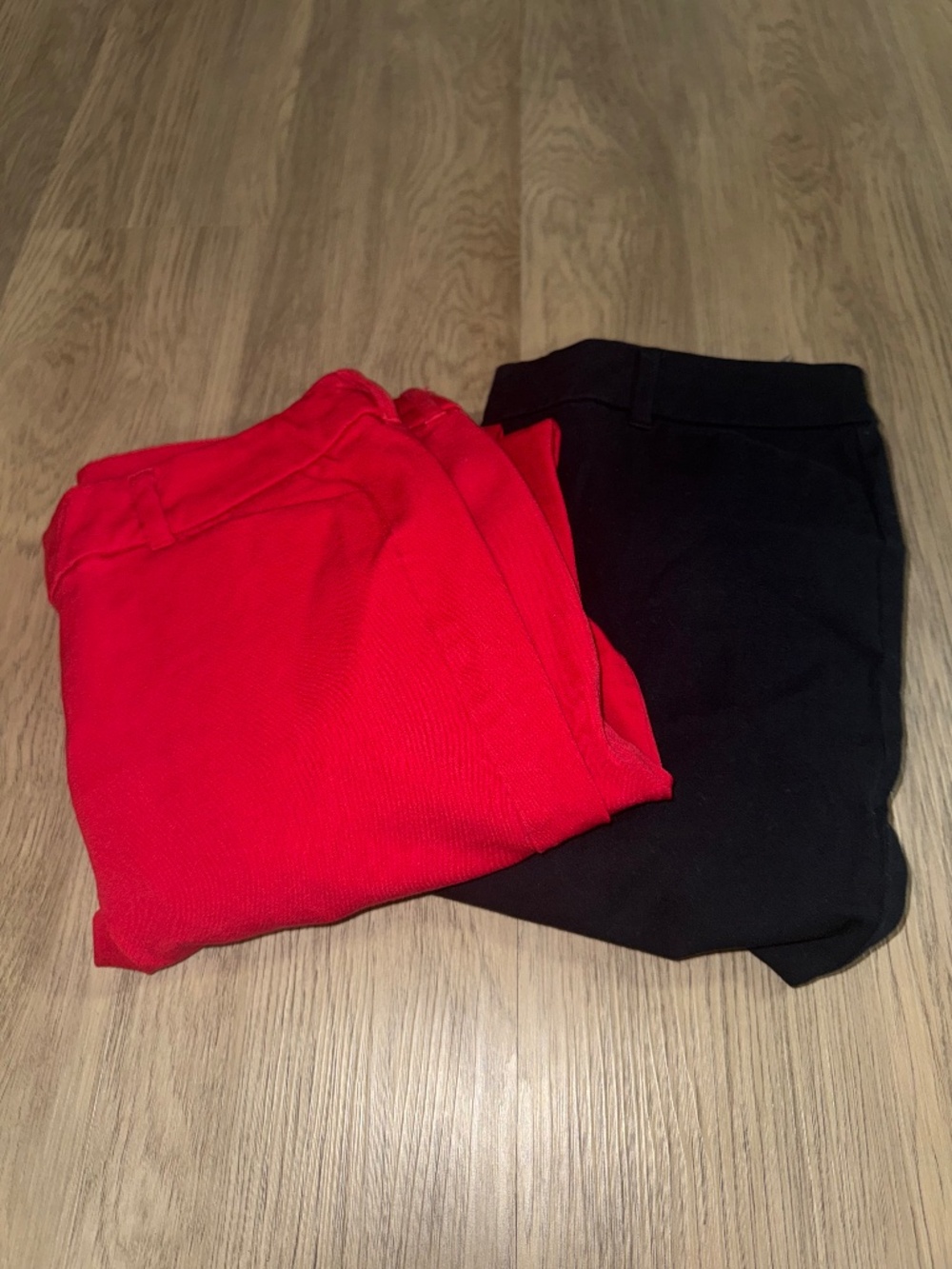 Old Navy Pixie Pants Bundle Black Red Slim Leg Cropped Office Workwear